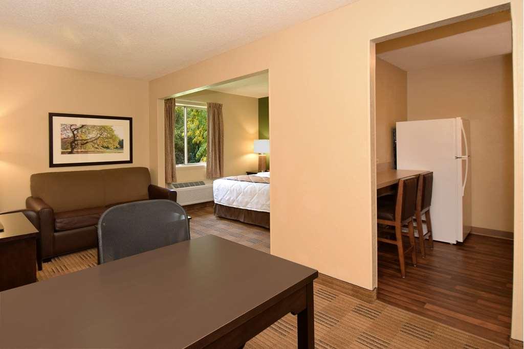 Extended Stay America Suites - Fort Lauderdale - Cypress Creek - Nw 6Th Way الغرفة الصورة