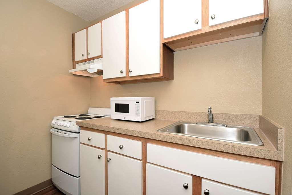 Extended Stay America Suites - Fort Lauderdale - Cypress Creek - Nw 6Th Way الغرفة الصورة
