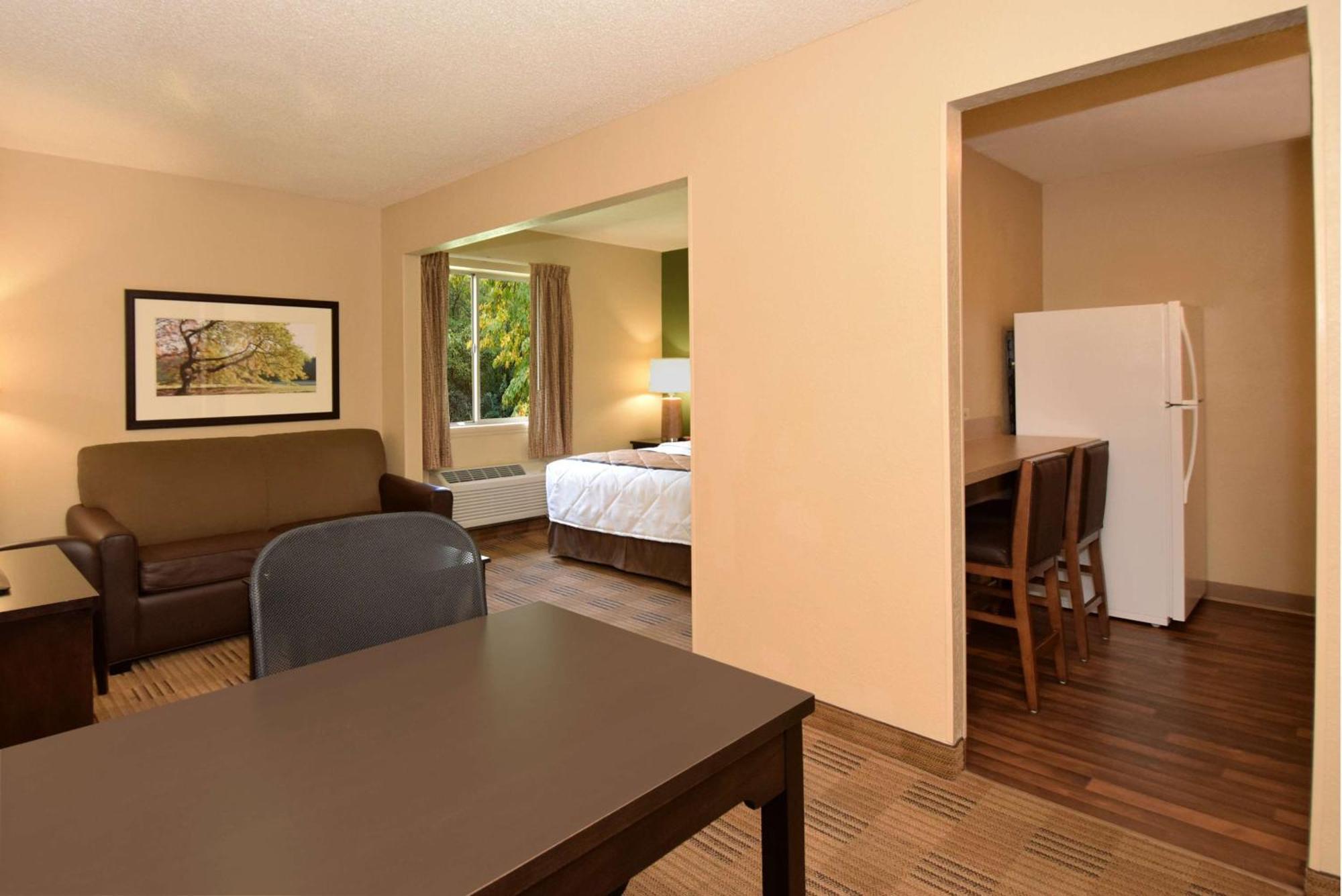Extended Stay America Suites - Fort Lauderdale - Cypress Creek - Nw 6Th Way المظهر الخارجي الصورة