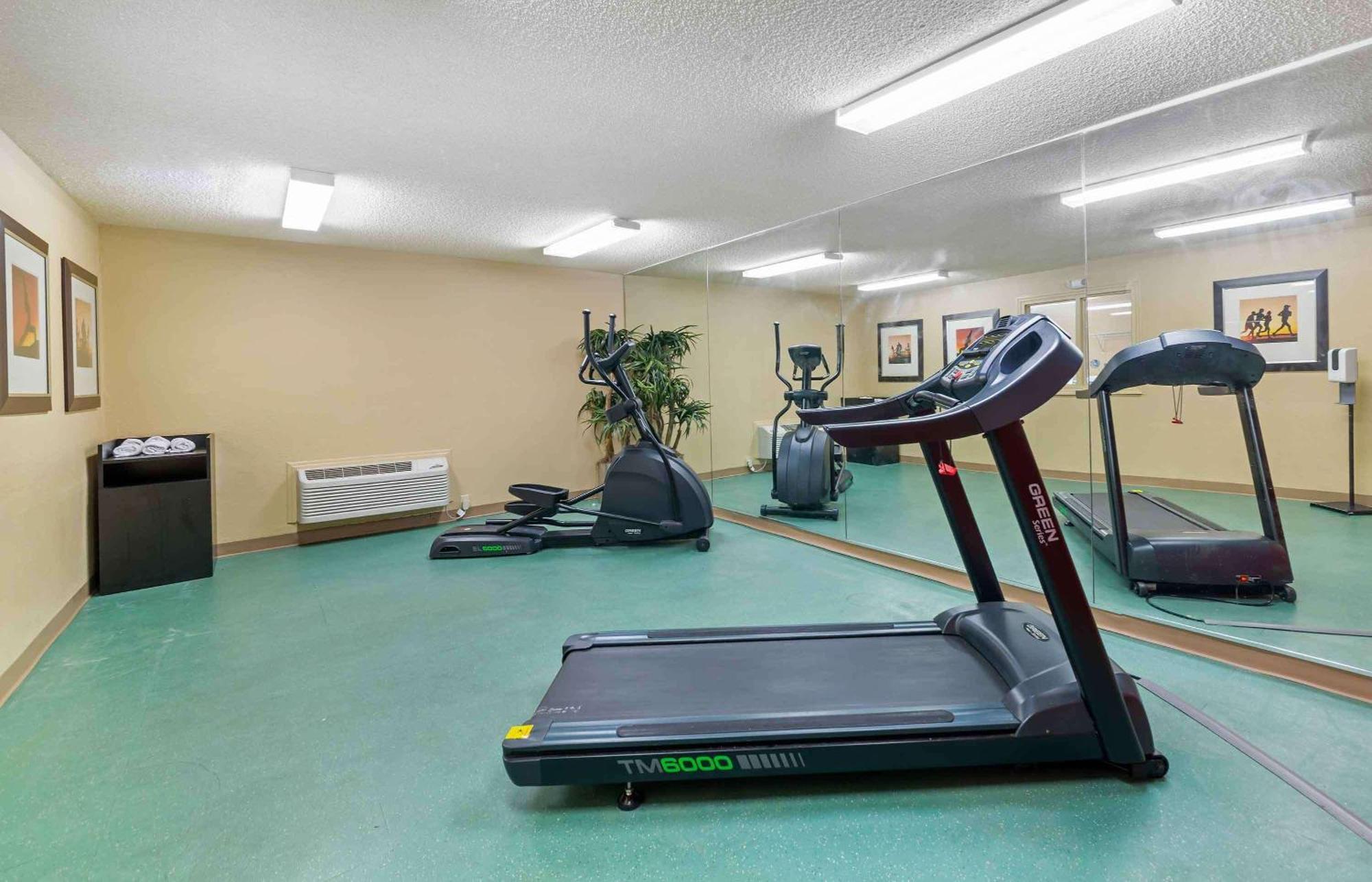Extended Stay America Suites - Fort Lauderdale - Cypress Creek - Nw 6Th Way المظهر الخارجي الصورة