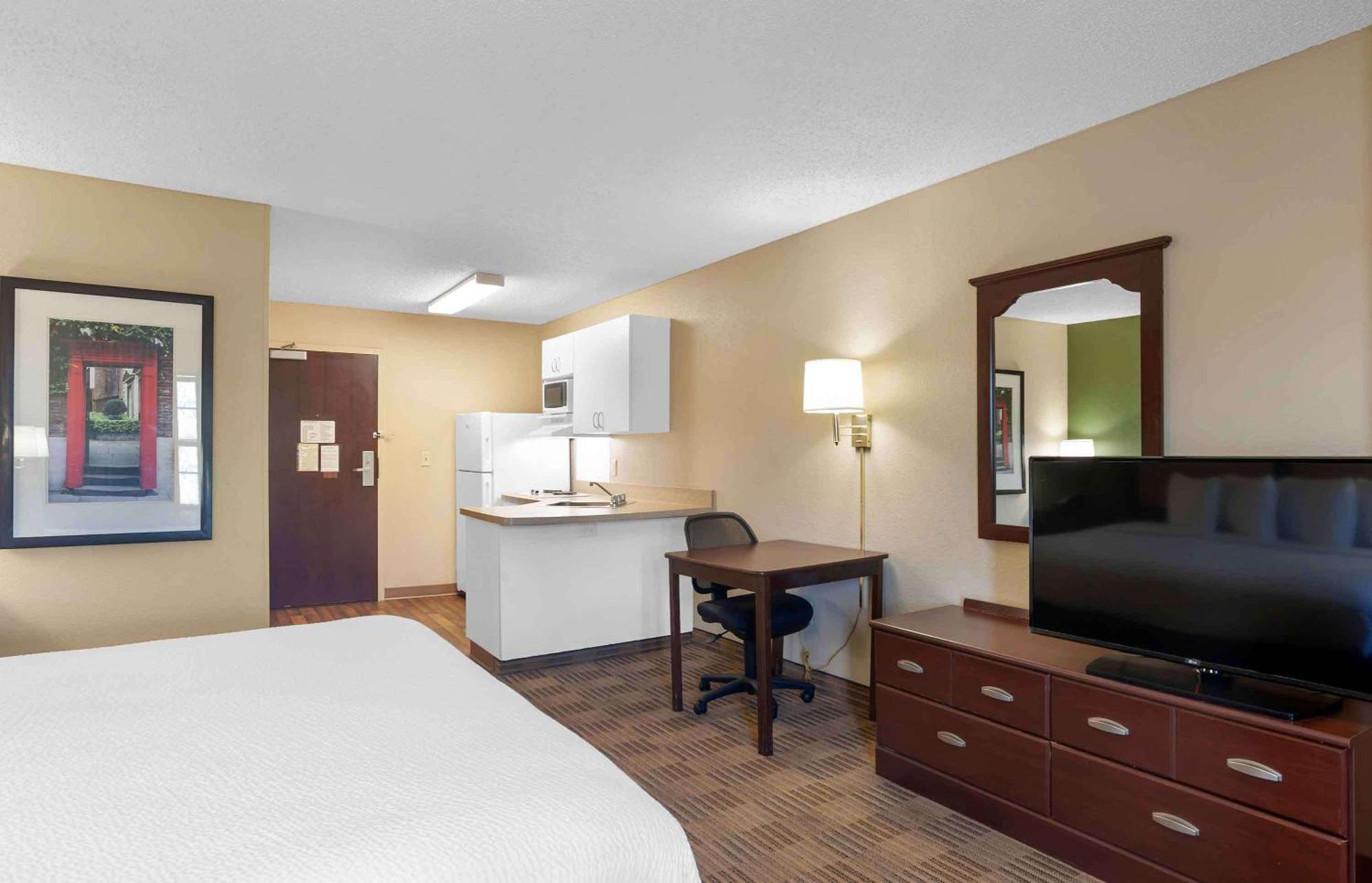 Extended Stay America Suites - Fort Lauderdale - Cypress Creek - Nw 6Th Way المظهر الخارجي الصورة