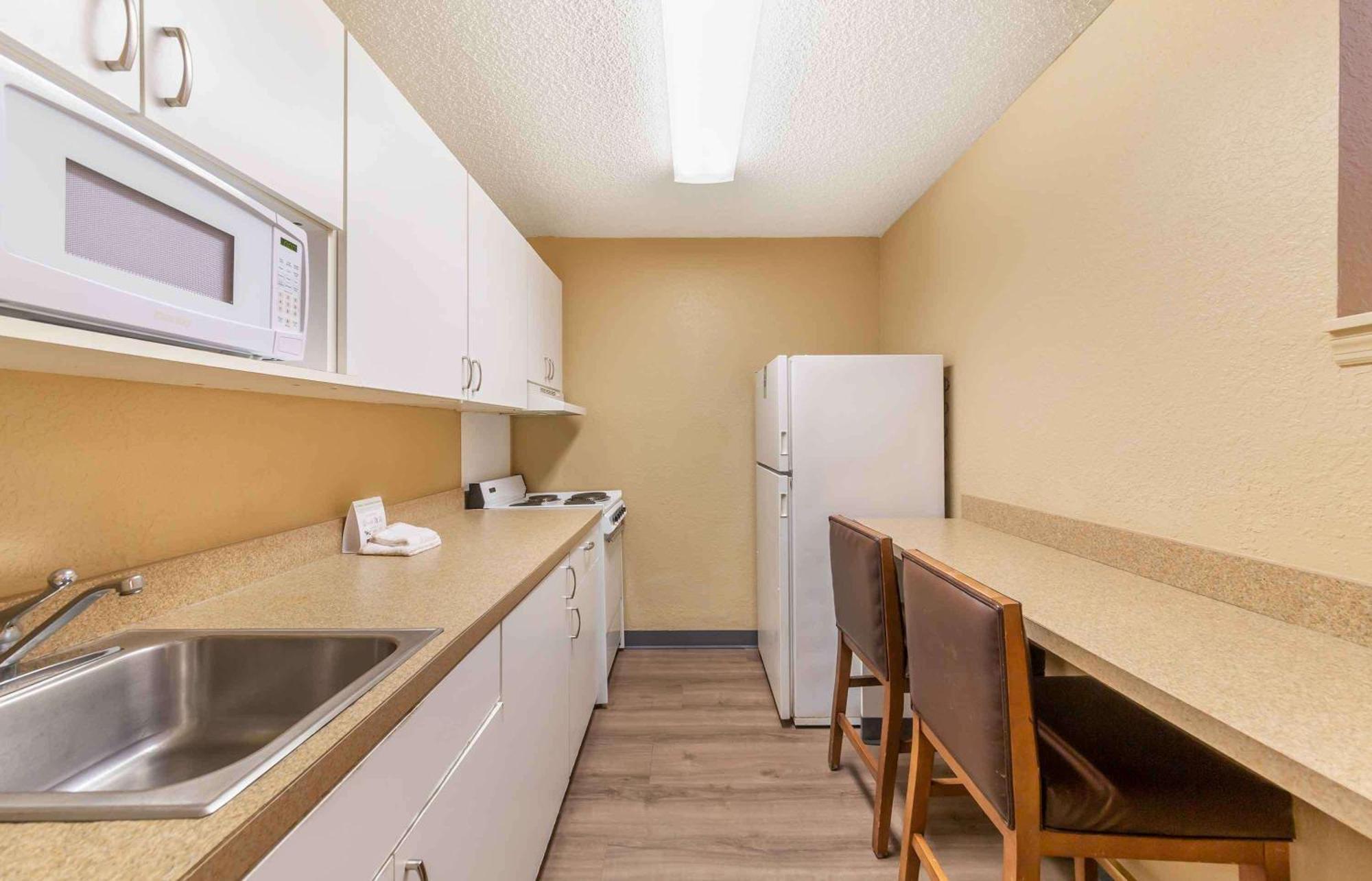 Extended Stay America Suites - Fort Lauderdale - Cypress Creek - Nw 6Th Way المظهر الخارجي الصورة