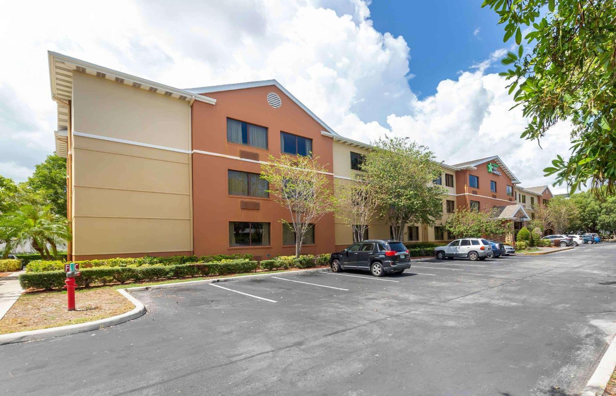 Extended Stay America Suites - Fort Lauderdale - Cypress Creek - Nw 6Th Way المظهر الخارجي الصورة